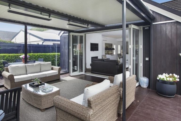 Photo of property in 2/93 Rugby Street, Merivale, Christchurch, 8014