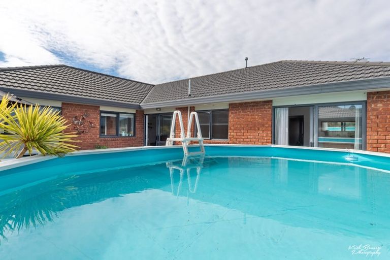 Photo of property in 19 Kelso Grove, Kelson, Lower Hutt, 5010