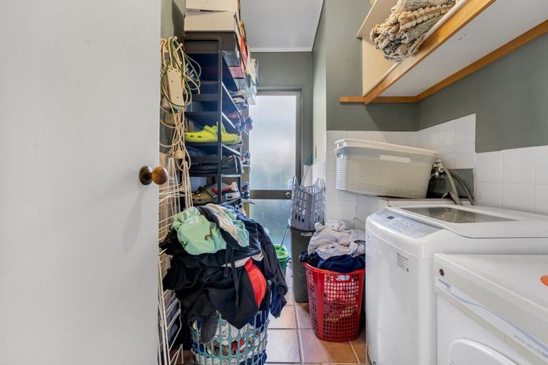 Photo of property in 6/70a Woodglen Road, Glen Eden, Auckland, 0602