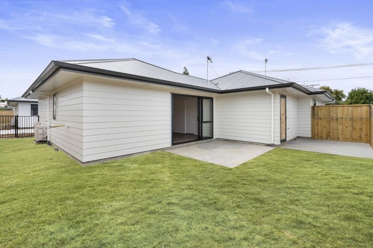 Photo of property in 2/7 Fenwick Crescent, Hillcrest, Hamilton, 3216