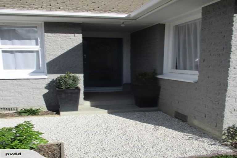 Photo of property in 7 Bideford Place, Dallington, Christchurch, 8061