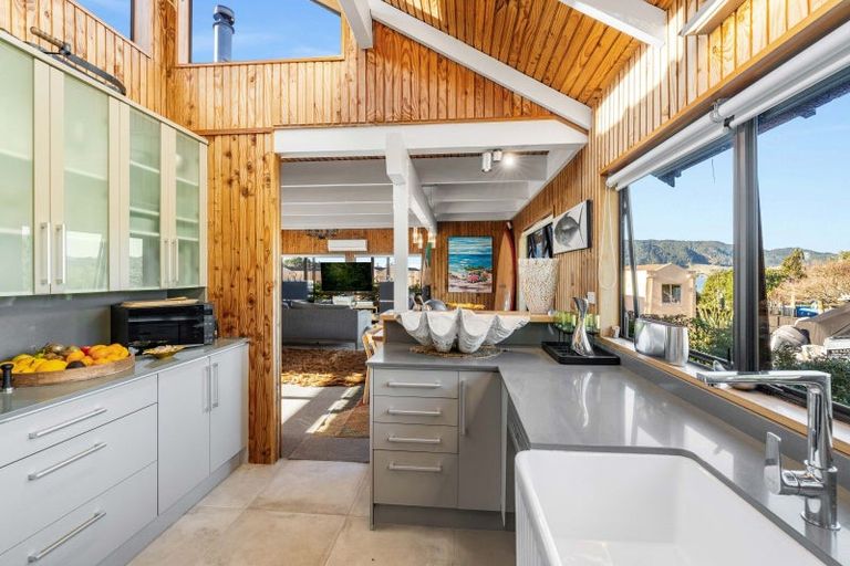 Photo of property in 8 Grey Avenue, Tairua, 3508