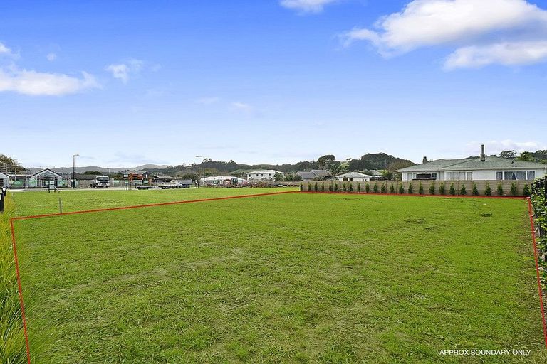 Photo of property in 4 Tiaki Lane, Karaka, Papakura, 2113