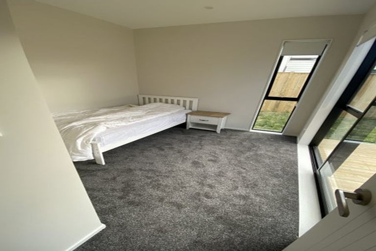 Photo of property in 32 Minhas Road, Papakura, 2110