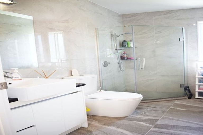 Photo of property in 132 Harris Drive, Silverdale, 0932