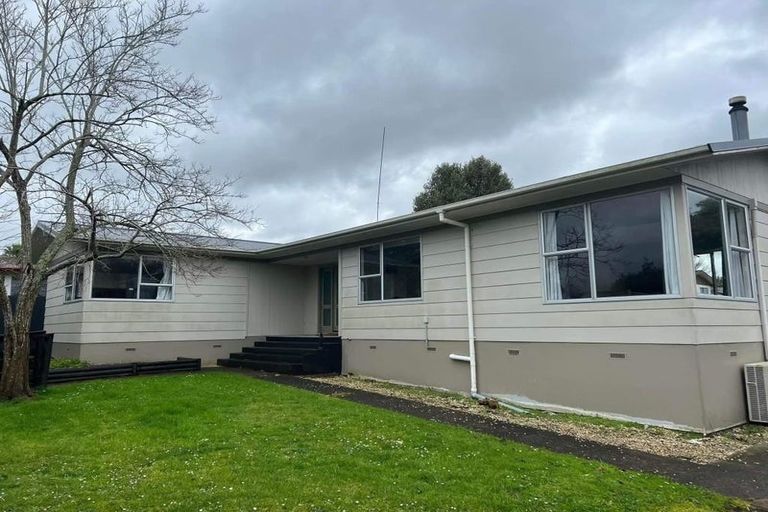 Photo of property in 10 Kowhai Place, Te Kauwhata, 3710