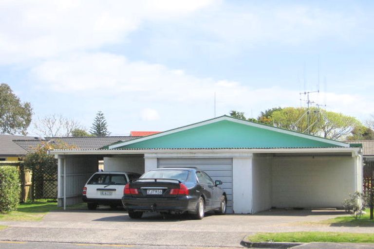 Photo of property in 61 Girven Road, Mount Maunganui, 3116