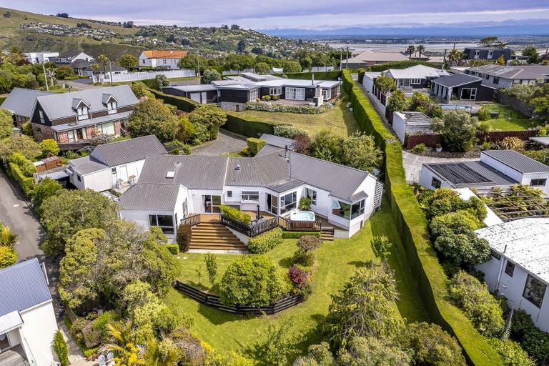 Photo of property in 71 Taylors Mistake Road, Scarborough, Christchurch, 8081