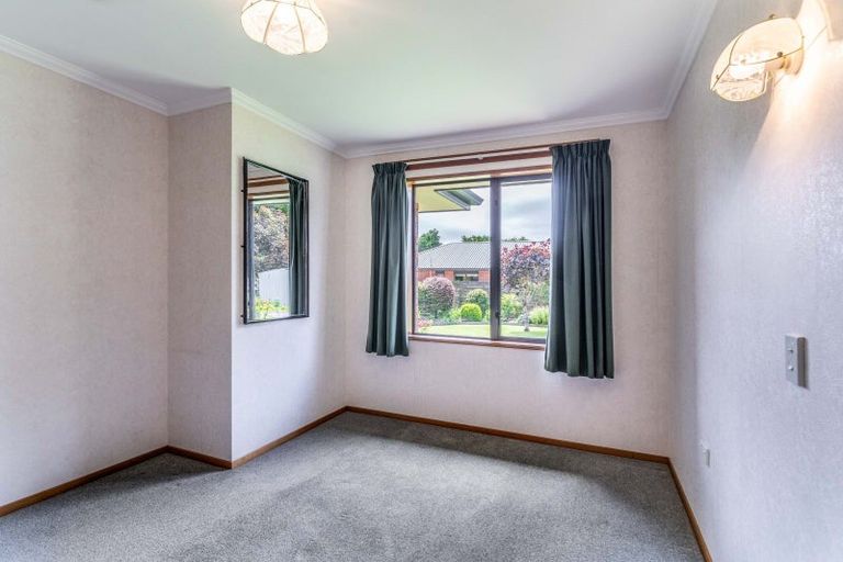 Photo of property in 30 Anne Street, Winton, 9720