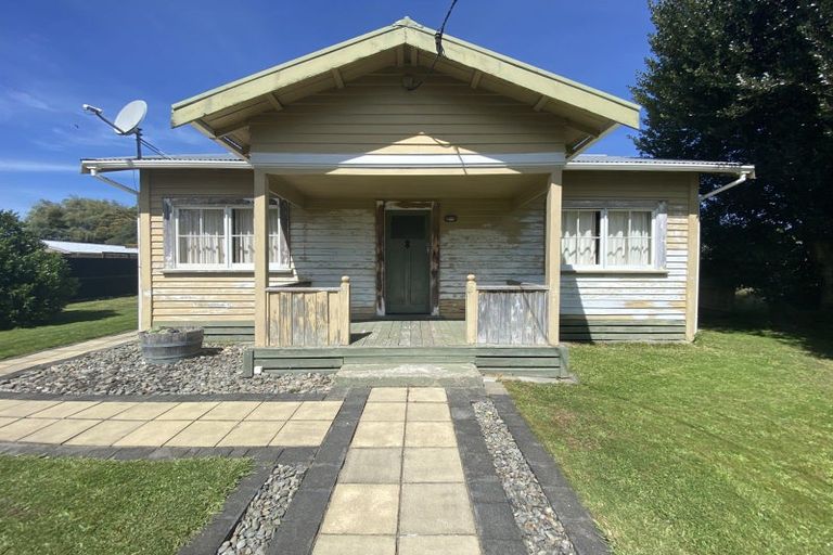 Photo of property in 22 Whittaker Street, Shannon, 4821