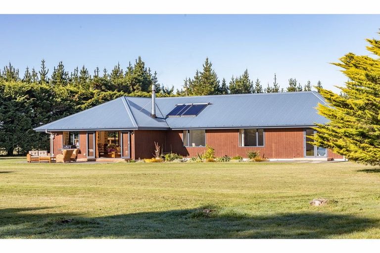 Photo of property in 2259 South Eyre Road, Eyrewell, Rangiora, 7476