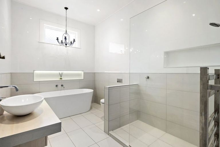 Photo of property in 28 Trent Street, Island Bay, Wellington, 6023