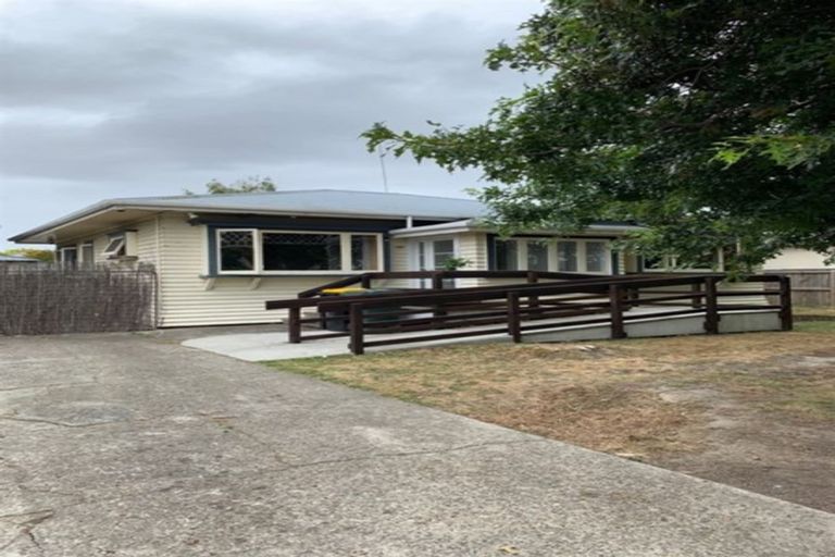 Photo of property in 19 East Street, Feilding, 4702