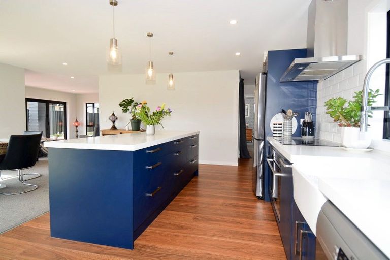 Photo of property in 77 Richfield Drive, Waikiwi, Invercargill, 9810