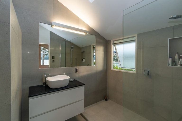 Photo of property in 425 Marine Drive, Charteris Bay, Lyttelton, 8971