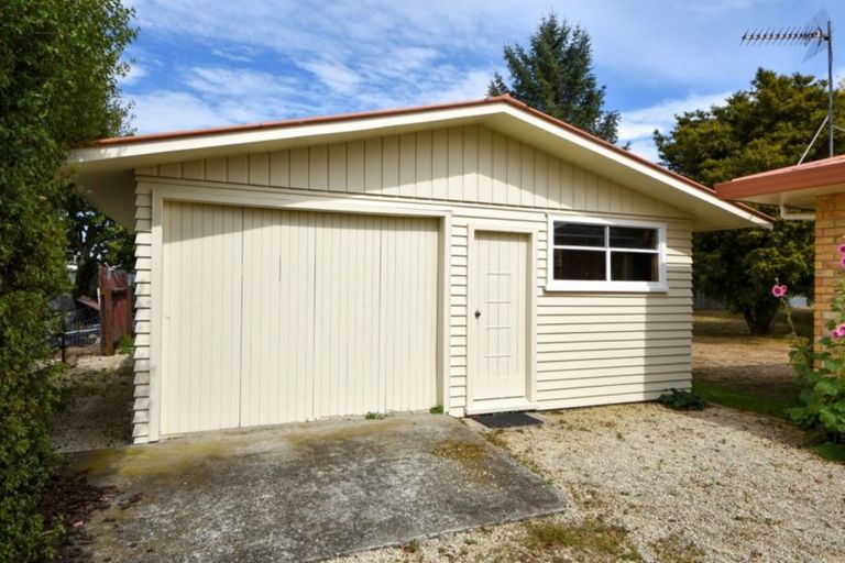 Photo of property in 21 Frederick Street, Carterton, 5713