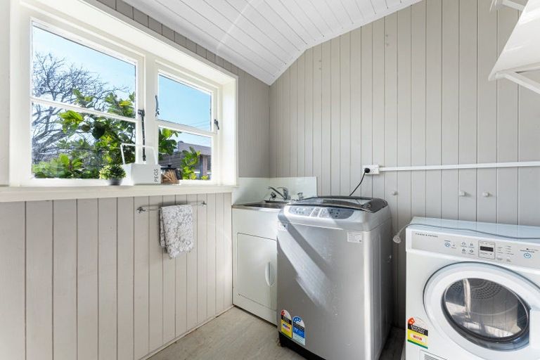 Photo of property in 2 Tyndall Street, Pahiatua, 4910