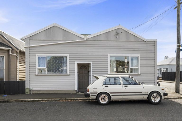 Photo of property in 29 Wesley Street, South Dunedin, Dunedin, 9012