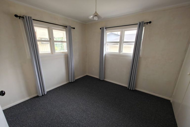 Photo of property in 52 Enderley Avenue, Enderley, Hamilton, 3214