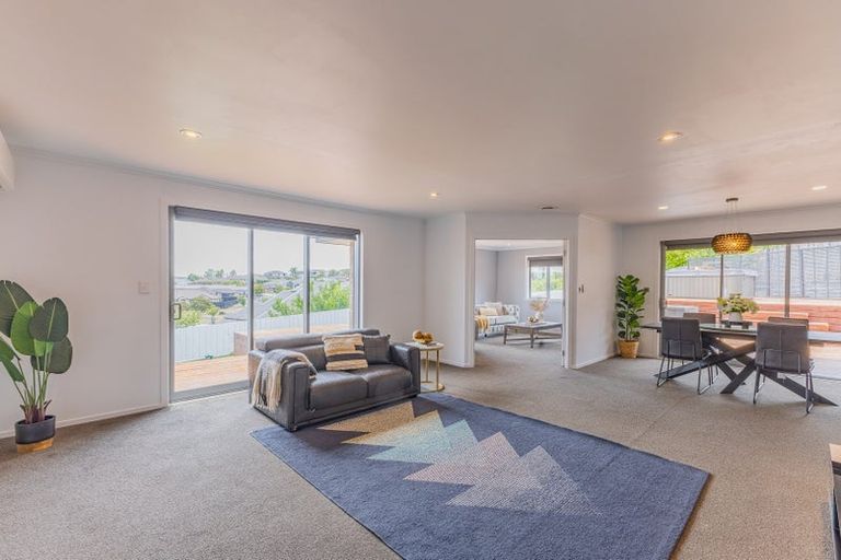 Photo of property in 8 Heathfield Avenue, Huntington, Hamilton, 3210