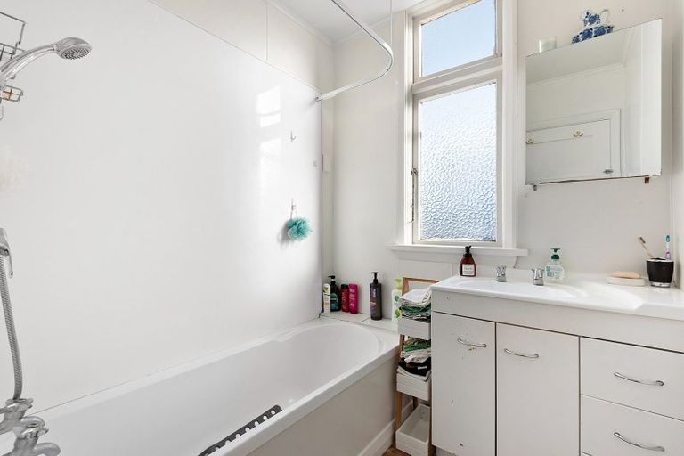 Photo of property in 2 John Street, Abbotsford, Dunedin, 9018