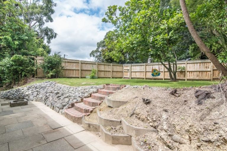 Photo of property in 23 Wyndham Road, Pinehaven, Upper Hutt, 5019