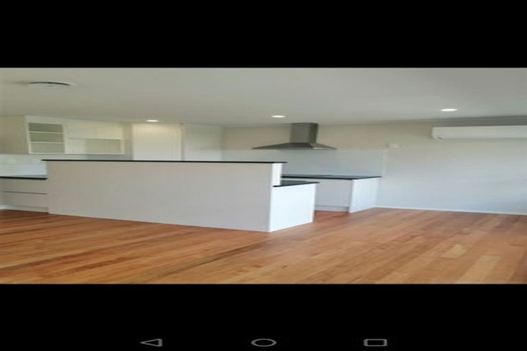 Photo of property in 5/8 Tawera Road, Greenlane, Auckland, 1051