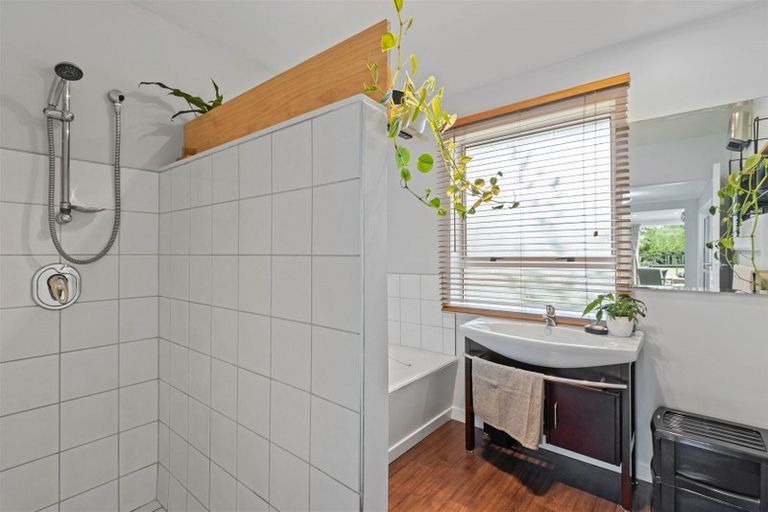 Photo of property in 34 Barnes Road, Redwood, Christchurch, 8051
