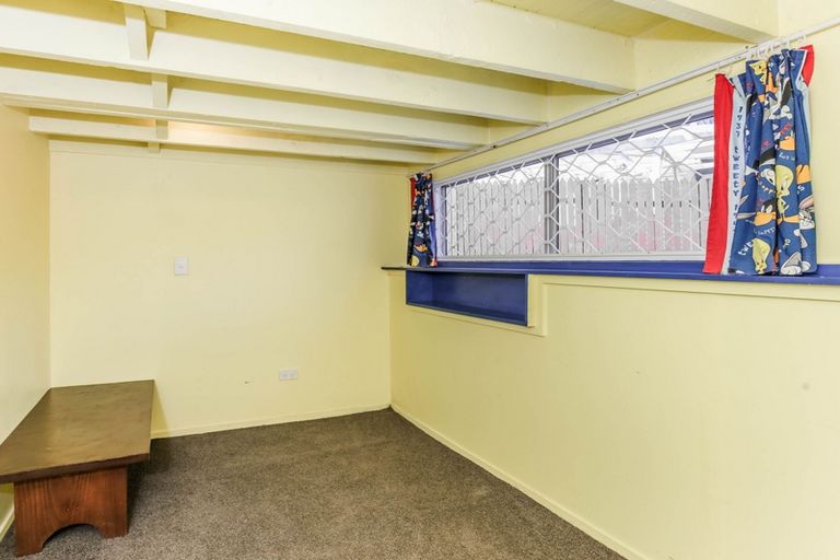 Photo of property in 11 Dickey Street, New Windsor, Auckland, 0600