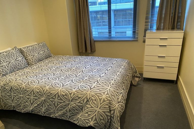 Photo of property in Kelvin House, 4c/16 The Terrace, Wellington Central, Wellington, 6011