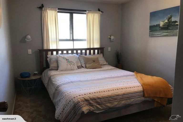 Photo of property in 2 Magnolia Street, Outer Kaiti, Gisborne, 4010