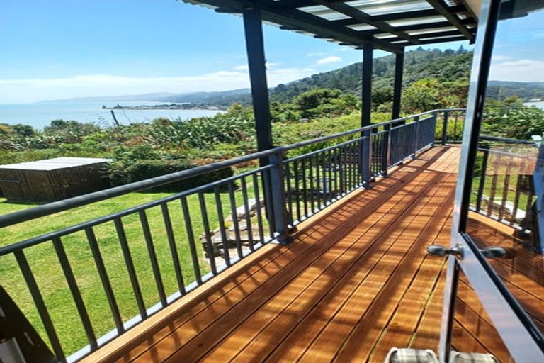 Photo of property in 21 Adams Road, Thornton Bay, Thames, 3575