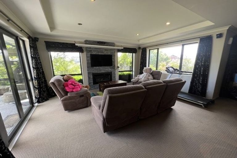 Photo of property in 8 Handley Crescent, Wigram, Christchurch, 8042