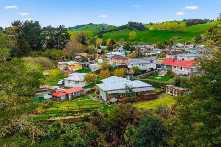 Photo of property in 49 Roslyn Street, Taumarunui, 3920