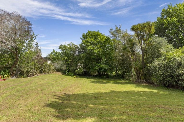 Photo of property in 92 Milton Terrace, Picton, 7220