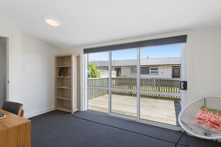 Photo of property in 156 Bay View Road, South Dunedin, Dunedin, 9012