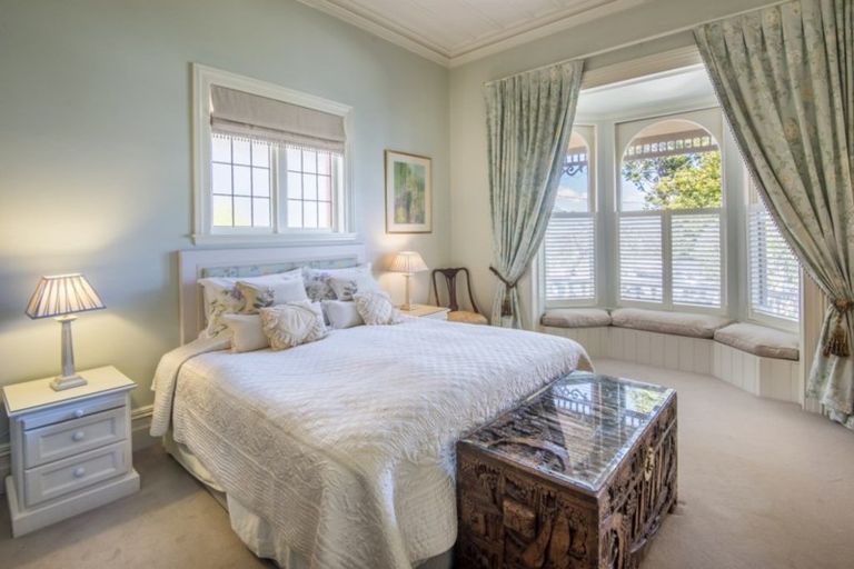 Photo of property in 11 Rattray Street, Devonport, Auckland, 0624