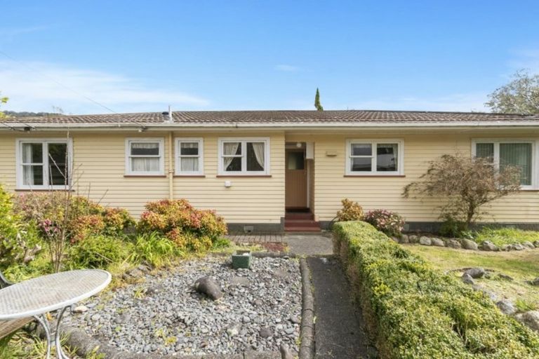 Photo of property in 48 Wood Street, Wainuiomata, Lower Hutt, 5014