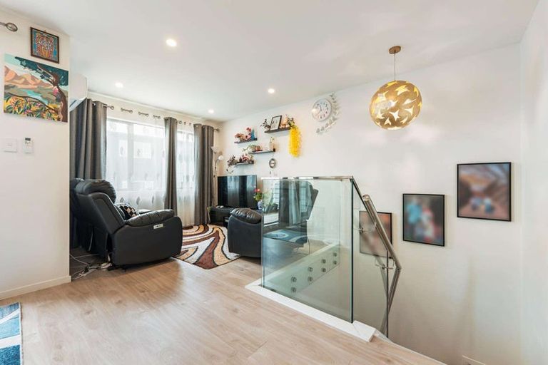 Photo of property in 9c Matuhi Rise, Henderson, Auckland, 0612