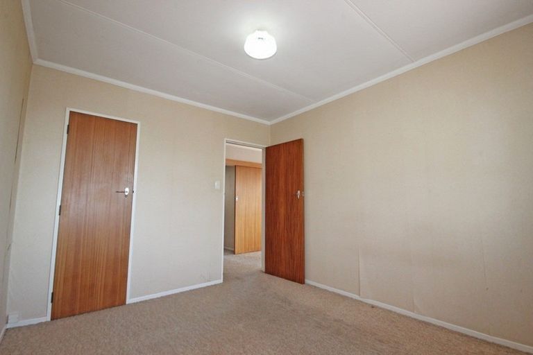 Photo of property in 1/105 Heretaunga Street, Palmerston North, 4414