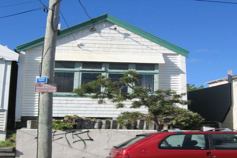 Photo of property in 29 Douglas Street, Mount Cook, Wellington, 6021