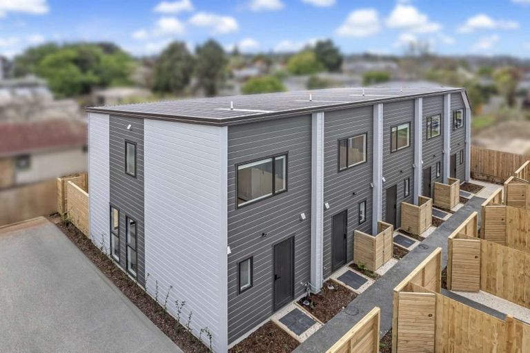 Photo of property in 9/30 Bowater Place, Manurewa, Auckland, 2102