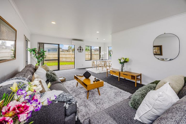 Photo of property in 329 Mahia Road, Weymouth, Auckland, 2103