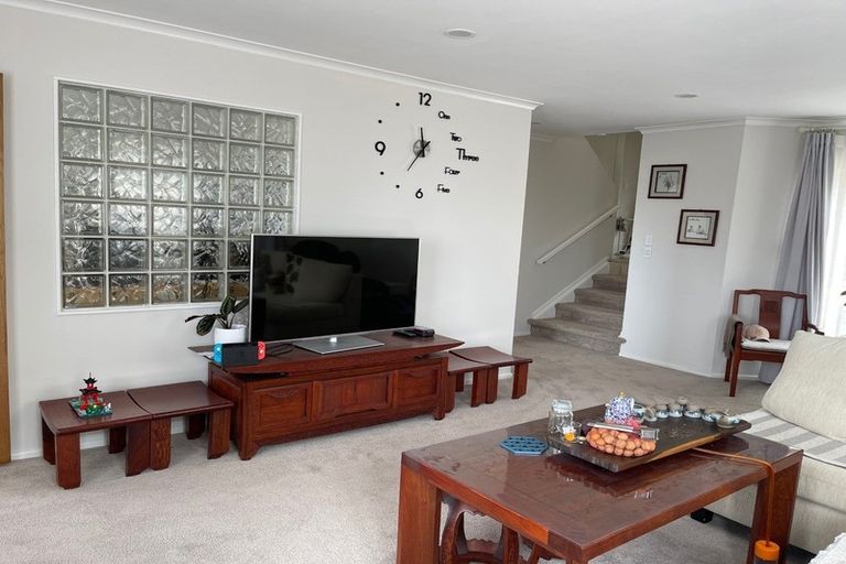 Photo of property in 6 Egret Court, Unsworth Heights, Auckland, 0632