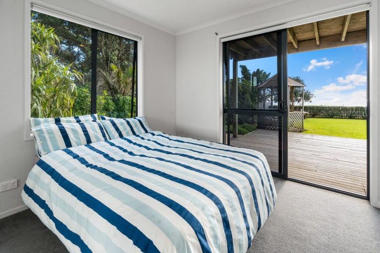 Photo of property in 119 Long Beach Road, Russell, 0202