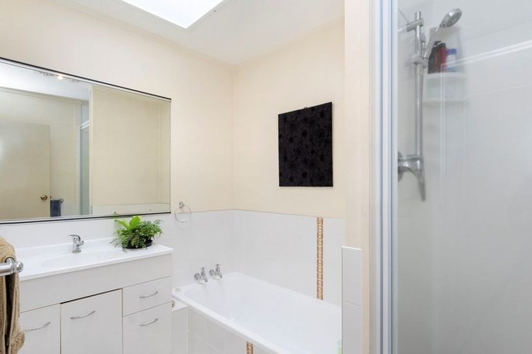 Photo of property in 17b Edgehill Place, Te Puke, 3119