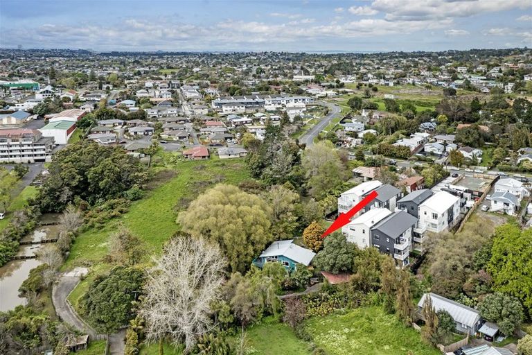Photo of property in 33c Brandon Road, Glen Eden, Auckland, 0602