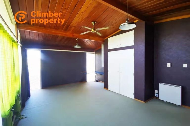 Photo of property in 18 Helena Road, Hillcrest, Hamilton, 3216