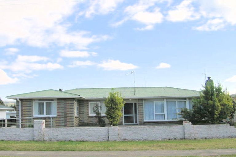 Photo of property in 12 Steeles Lane, Western Heights, Rotorua, 3015