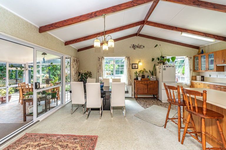Photo of property in 220 Watt Livingstone Road, Westmere, Whanganui, 4574